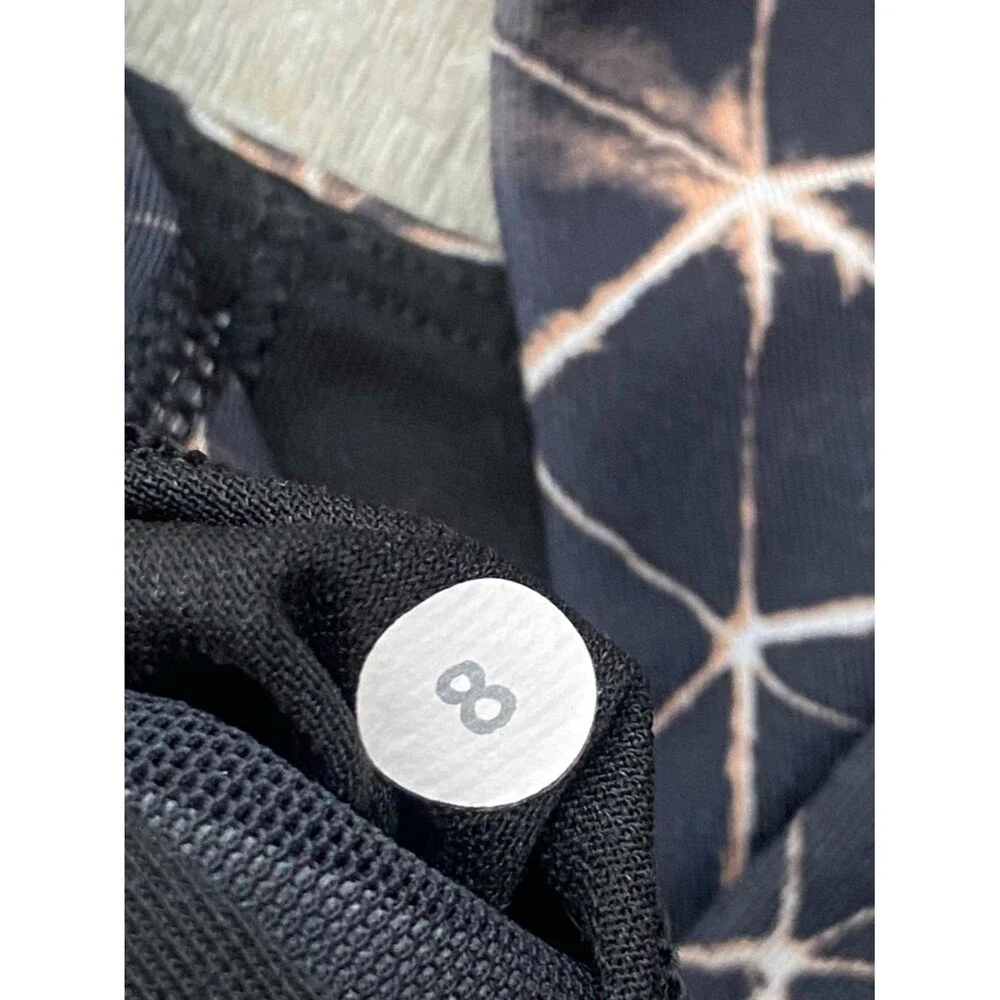 LULULEMON All Sport Bra Adjustable Star Crushed Multi Black Size 8 Luxtreme Run